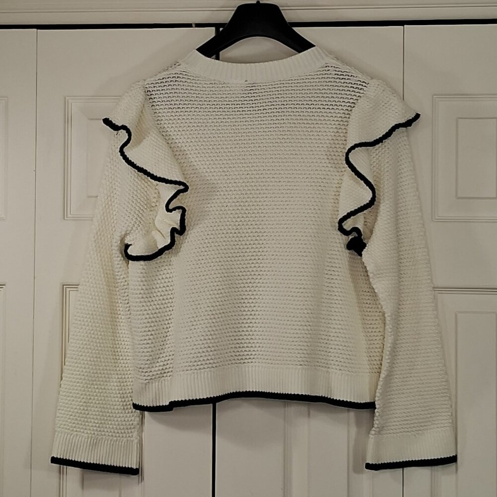 H&M Divided Ruffle Sweater - Picture 2 of 8